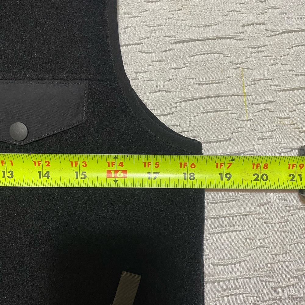 Patagonia Synchilla Fleece Vest - Picture 4 of 6
